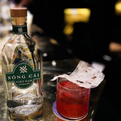 Alternative view of Song Cai Floral Gin (700ml)